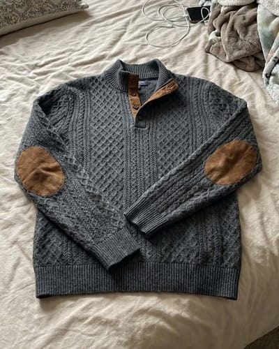 Customer photo review of Crown - Classic High Collar Knit Pullover